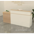 I Shape Club Cashier Solid Wood Beauty Salon Office Bar delantero Descripción de la recepción del mostrador con luz LED